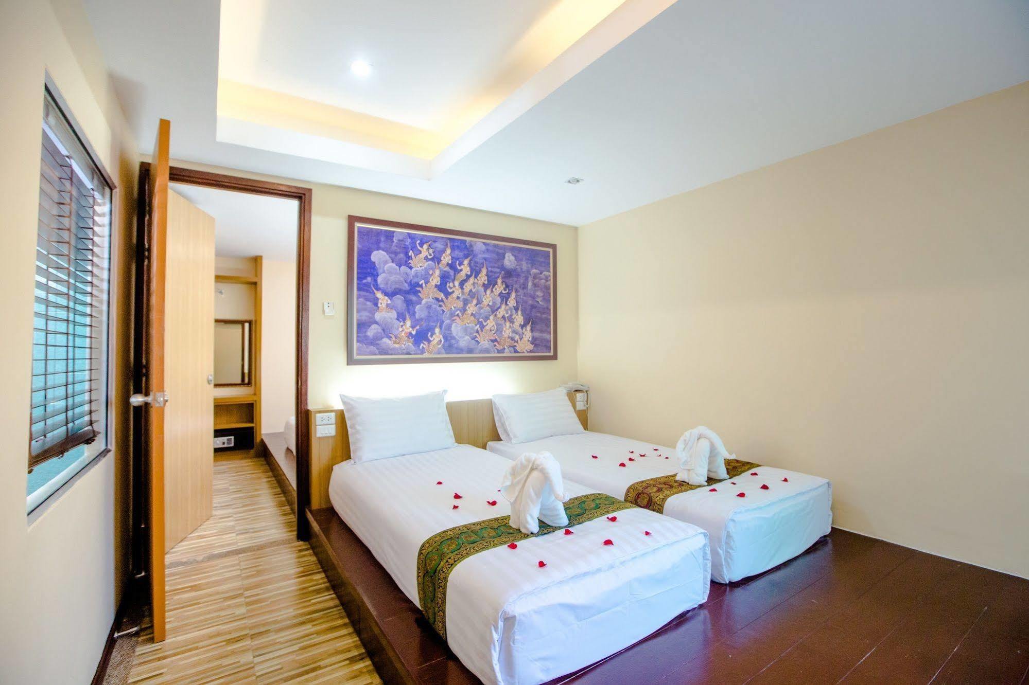 Patong Landmark Hotel Экстерьер фото